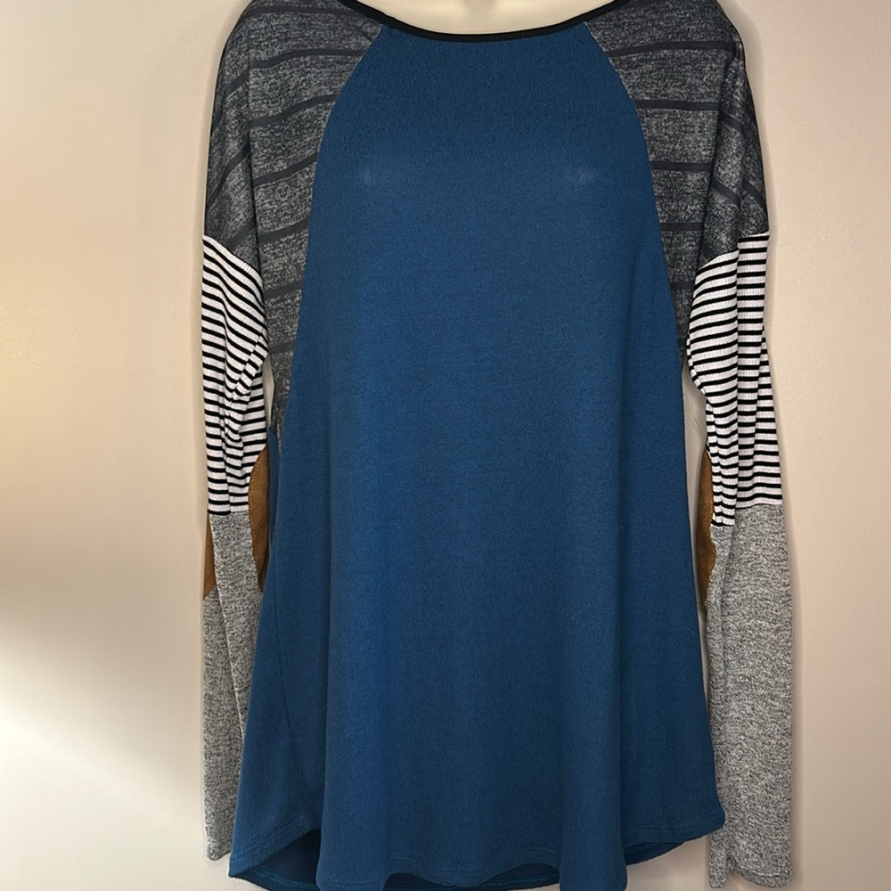 CASA LEE | WOMENS | Long Sleeved Tee Shirt | Lg
